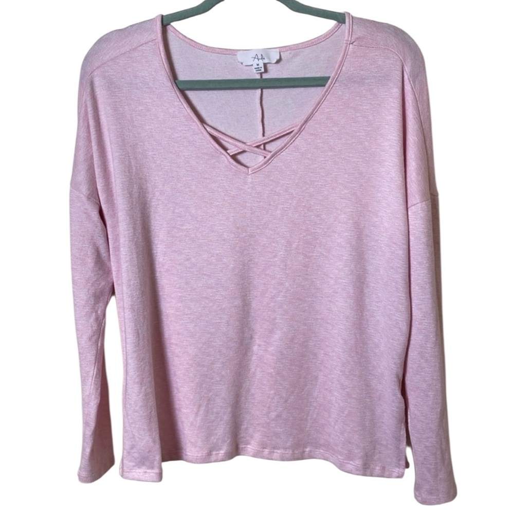 Ande Medium Soft Pink Long Sleeve Sweater Light Weight